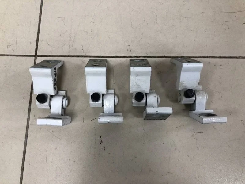 Петля двери Volkswagen Polo (Sed RUS) 2011>