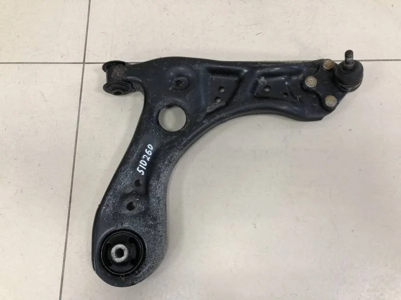 Рычаг передний правый Volkswagen Polo (Sed RUS) 2011>