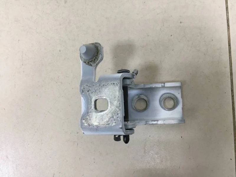 Петля двери передней левой верхняя Peugeot 408 2012>