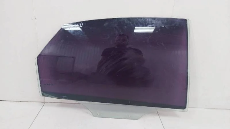 Стекло двери задней правой Chevrolet Lacetti (J200) 2003-2013