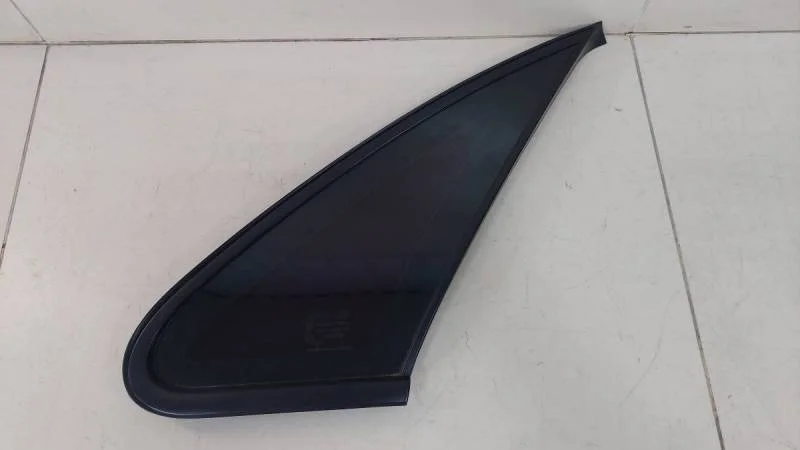 Стекло кузовное глухое правое Chevrolet Lacetti (J200) 2003-2013