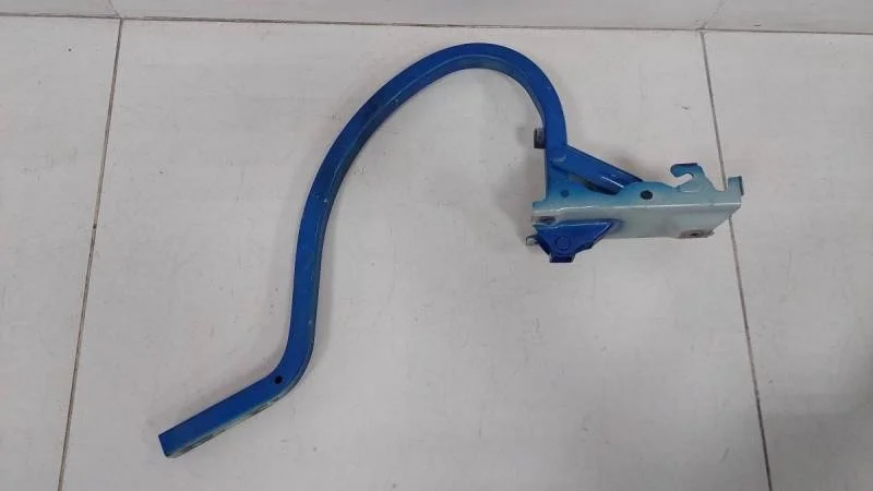 Петля крышки багажника Chevrolet Aveo T250 2005-2011