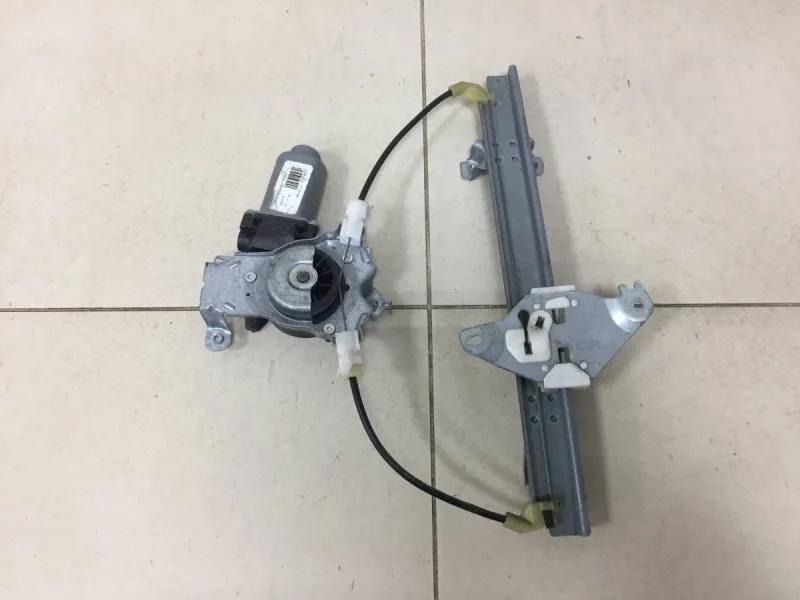 Стеклоподъемник электр. задний левый Nissan Qashqai (J10) 2006-2013