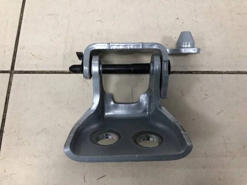 Петля двери передней правой нижняя Peugeot 408 2012>