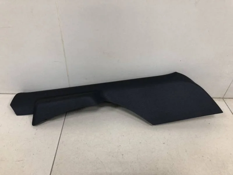 Обшивка стойки Volkswagen Polo (Sed RUS) 2011>