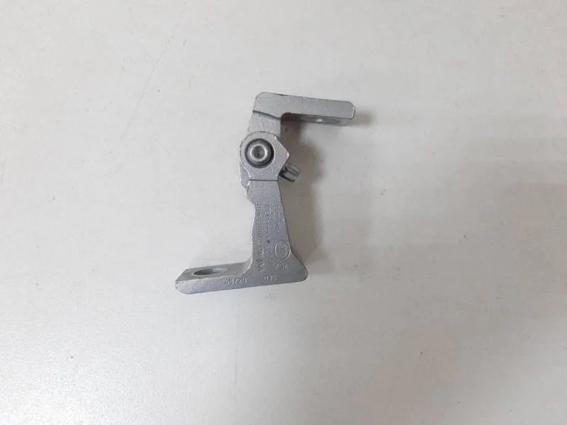 Петля двери Volkswagen Polo (Mk6) 2020>