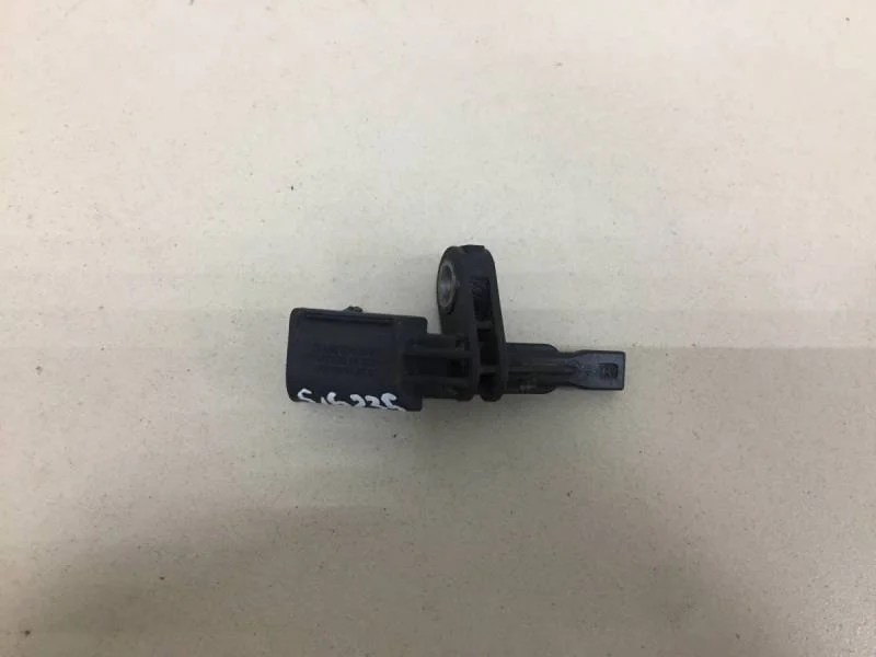 Датчик ABS задний левый Volkswagen Taos 2020>