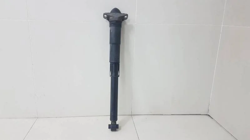 Амортизатор задний Volkswagen Tiguan 2017>