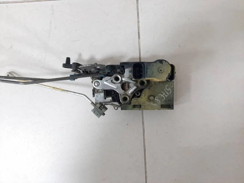 Замок двери задней левой Chevrolet Aveo T200 2003-2008