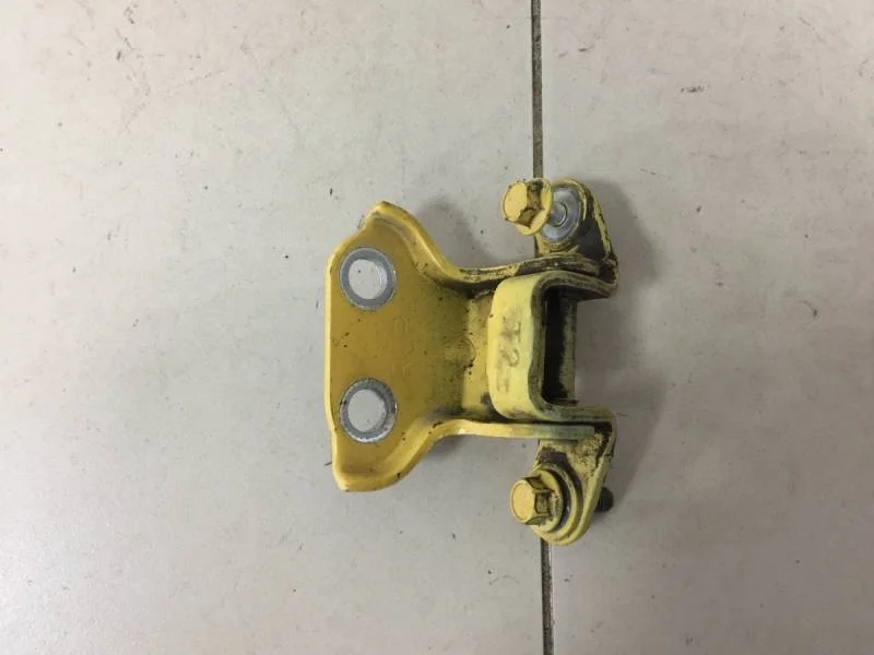 Петля двери задней правой верхняя Chevrolet Aveo T200 2003-2008