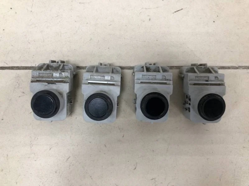 Датчик парковки Hyundai ix35 (LM) 2010-2015