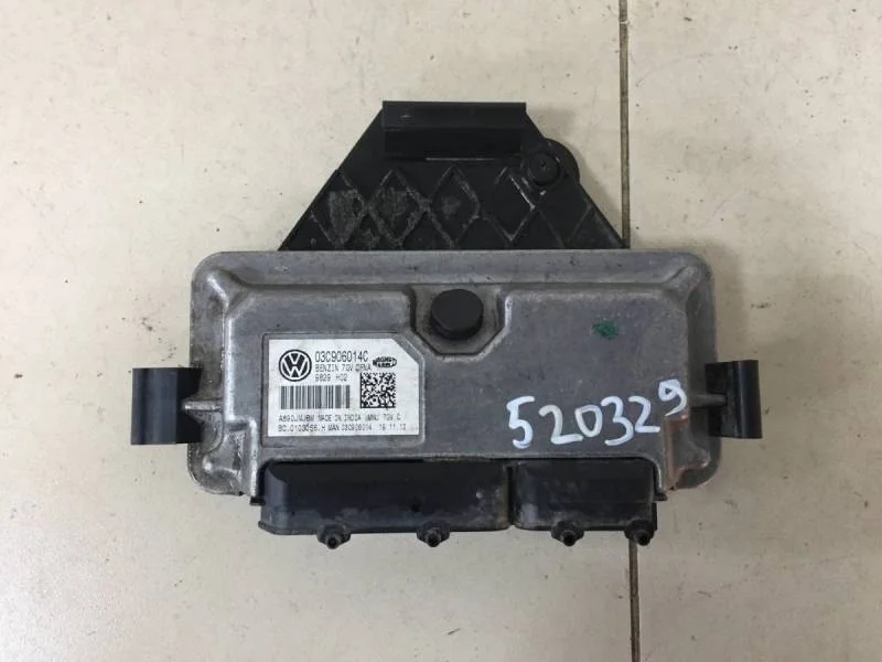 Блок управления двигателем Volkswagen Polo (Sed RUS) 2011>
