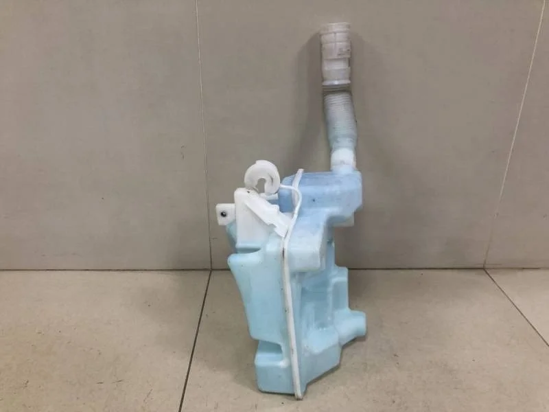 Бачок омывателя лобового стекла Volkswagen Polo (Sed RUS) 2011>