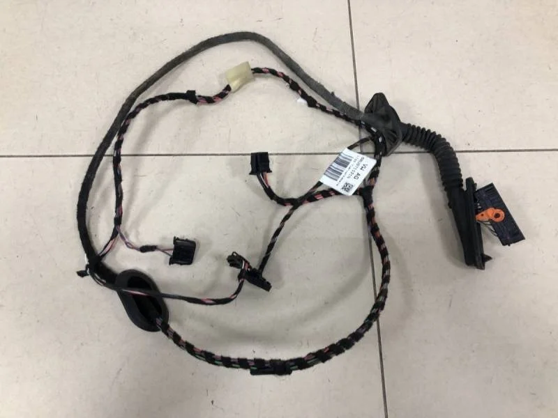 Проводка двери Volkswagen Polo (Sed RUS) 2011>