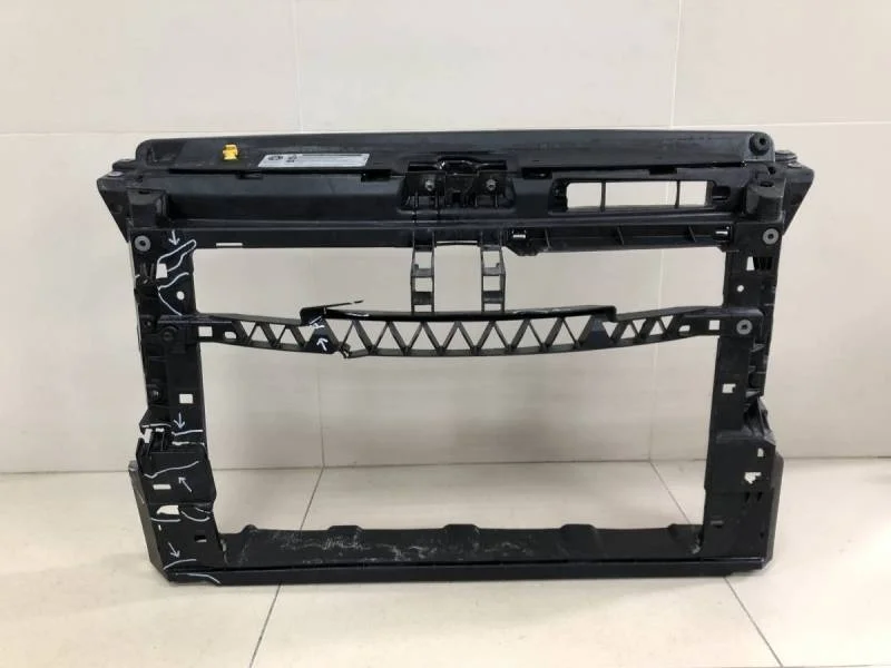 Панель передняя Volkswagen Polo (Sed RUS) 2011>