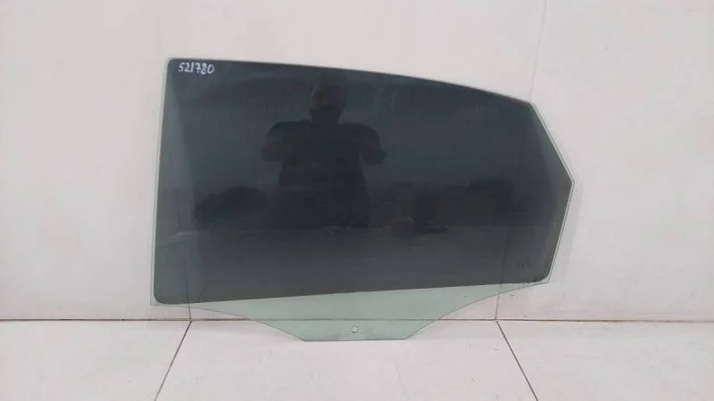 Стекло двери задней левой Volkswagen Polo (Sed RUS) 2011>