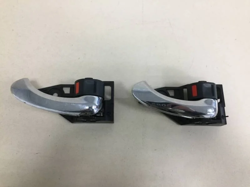 Ручка двери внутренняя правая Toyota Rav 4 (A30) 2006-2013