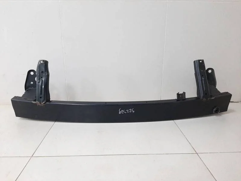 Усилитель переднего бампера Kia Rio X-Line 2017>