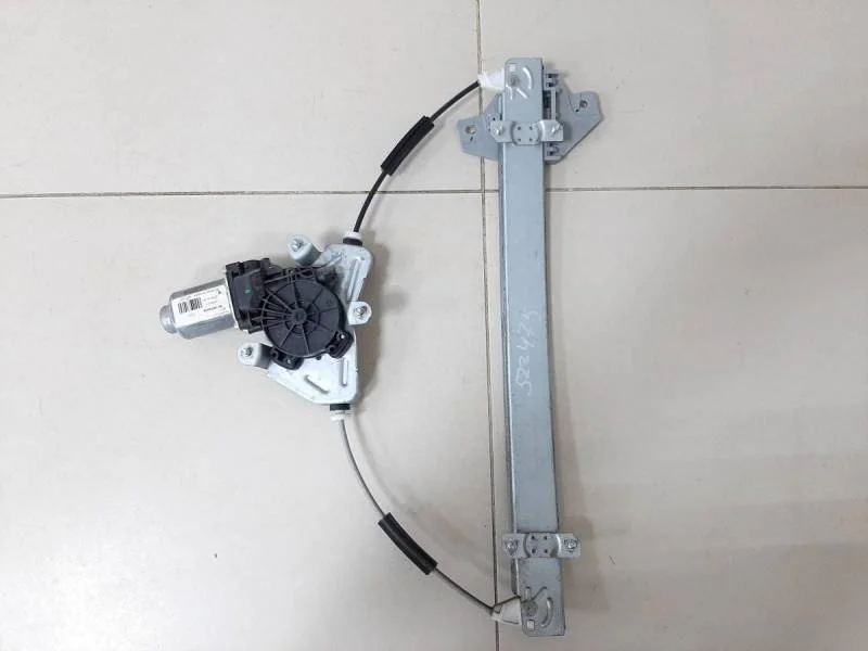 Стеклоподъемник электр. передний правый Kia Rio 3 (UB) 2011-2017