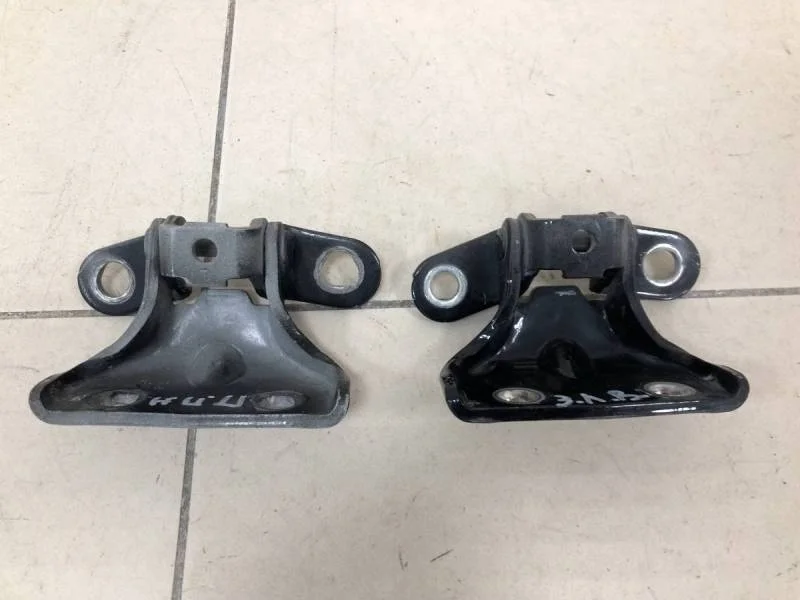 Петля двери Hyundai i40 (VF) 2011>