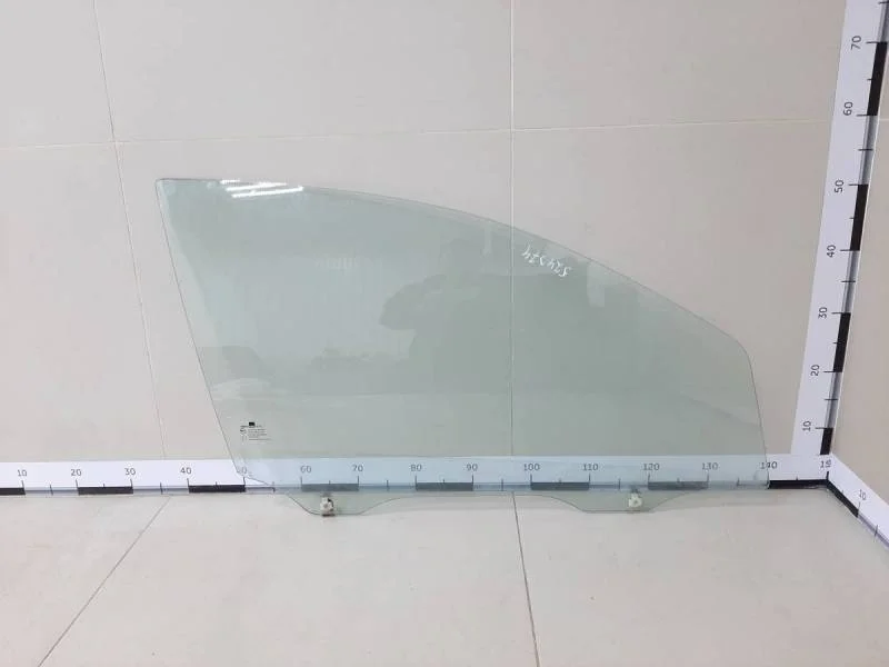 Стекло двери передней правой Chevrolet Aveo T250 2005-2011