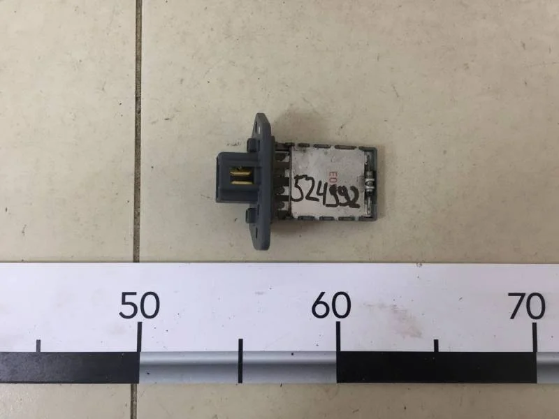 Резистор отопителя Chevrolet Aveo T250 2005-2011