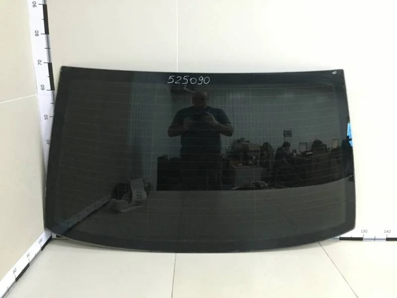 Стекло заднее Chevrolet Lacetti (J200) 2003-2013