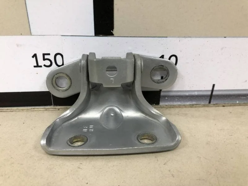 Петля двери задней левой верхняя Kia Ceed (JD) 2012-2018