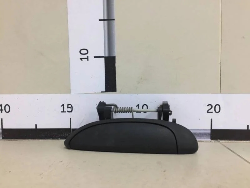 Ручка двери наружная левая Renault Logan (1) 2005-2014