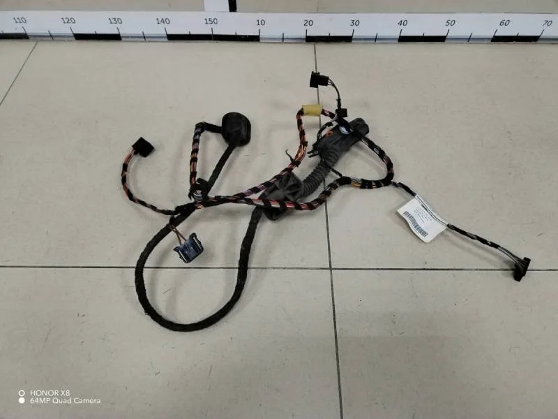 Проводка двери Volkswagen Polo (Sed RUS) 2011>