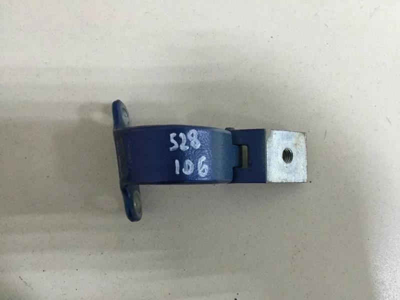 Петля двери багажника Skoda Octavia (A7) 2013>