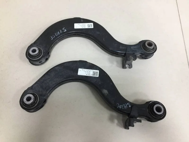 Рычаг задний поперечный Skoda Octavia (A7) 2013>