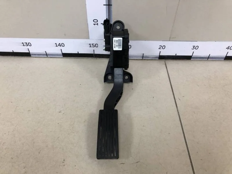 Педаль газа Kia Rio 3 (UB) 2011-2017