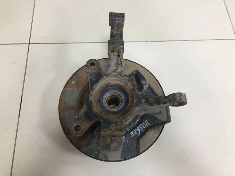 Кулак поворотный передний правый Chevrolet Aveo T250 2005-2011