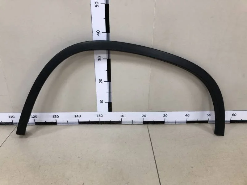 Накладка заднего крыла левого Volkswagen Tiguan (5N2) 2011-2016