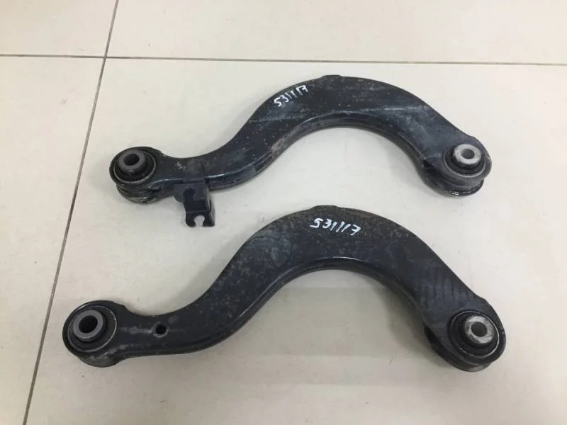 Рычаг задний поперечный Skoda Octavia (A5 1Z-) 2004-2013