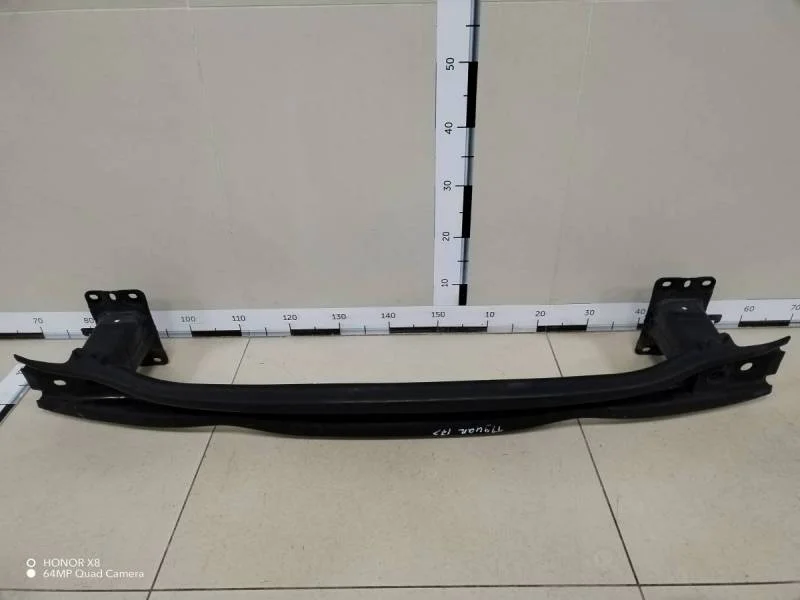 Усилитель заднего бампера Volkswagen Tiguan 2017>