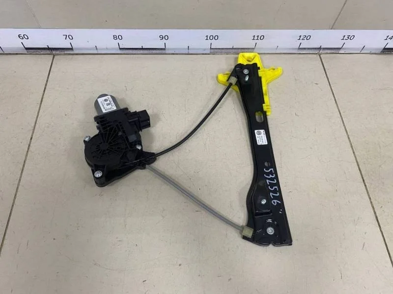 Стеклоподъемник электр. задний правый Volkswagen Polo (Sed RUS) 2011>