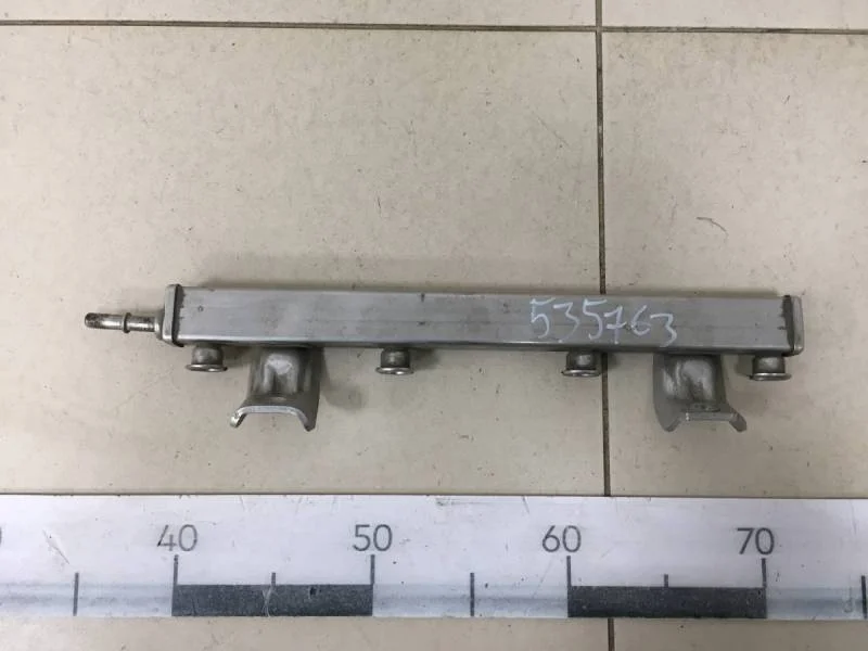 Рейка топливная (рампа) Ford C-MAX 2003-2010