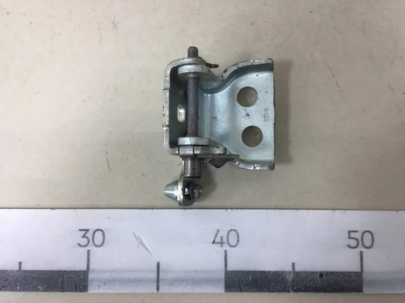 Петля двери задней правой верхняя Peugeot 408 2012>