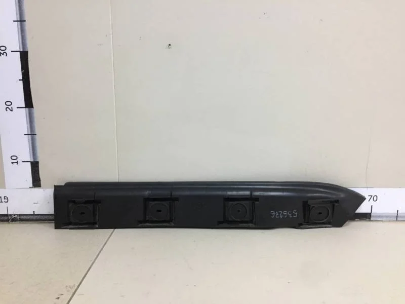 Направляющая заднего бампера левая Volkswagen Jetta (1K) 2006-2011