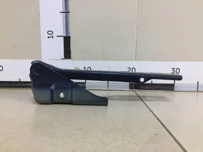 Петля капота правая Volkswagen Polo (Sed RUS) 2011>