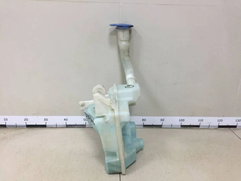 Бачок омывателя лобового стекла Volkswagen Polo (Sed RUS) 2011>