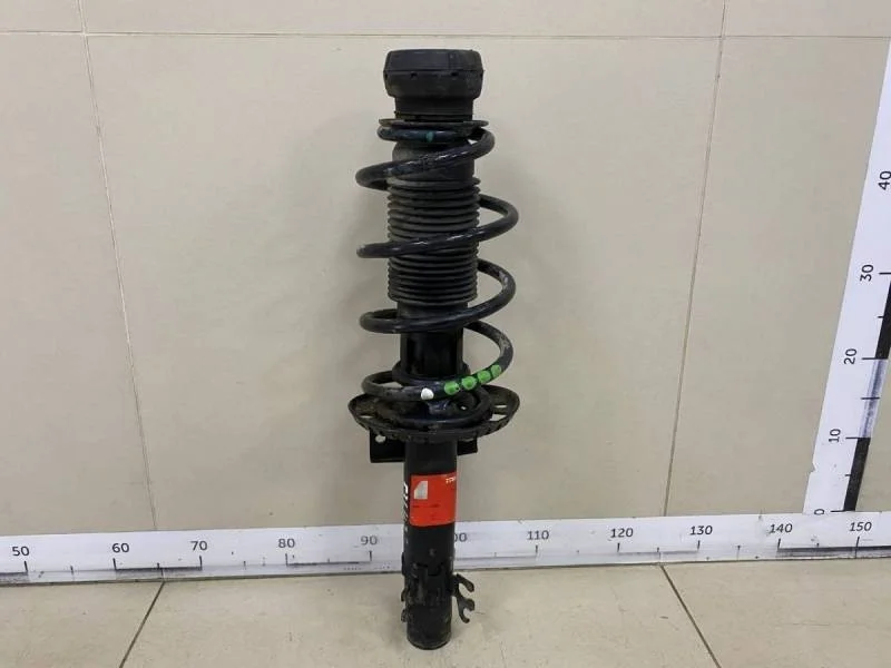 Амортизатор передний Volkswagen Polo (Sed RUS) 2011>