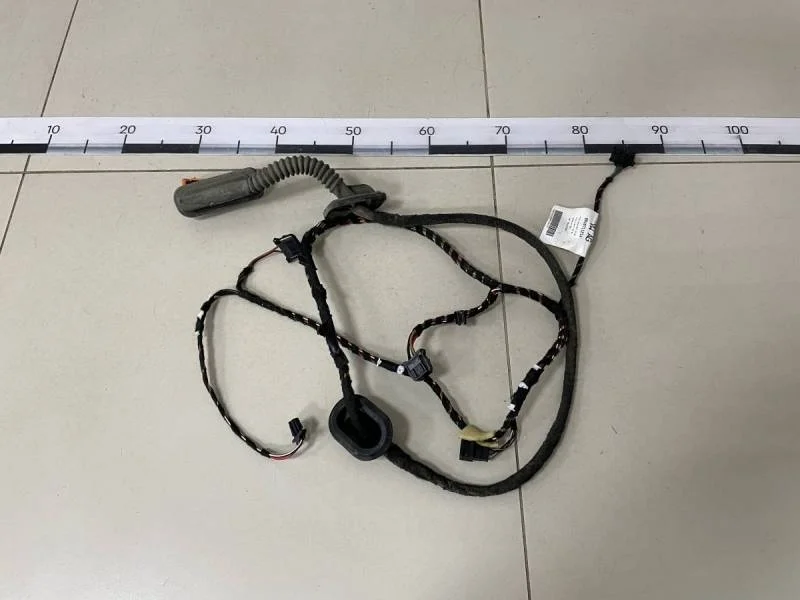 Проводка двери Volkswagen Polo (Sed RUS) 2011>