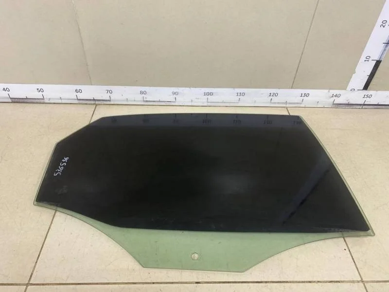 Стекло двери задней правой Volkswagen Polo (Sed RUS) 2011>