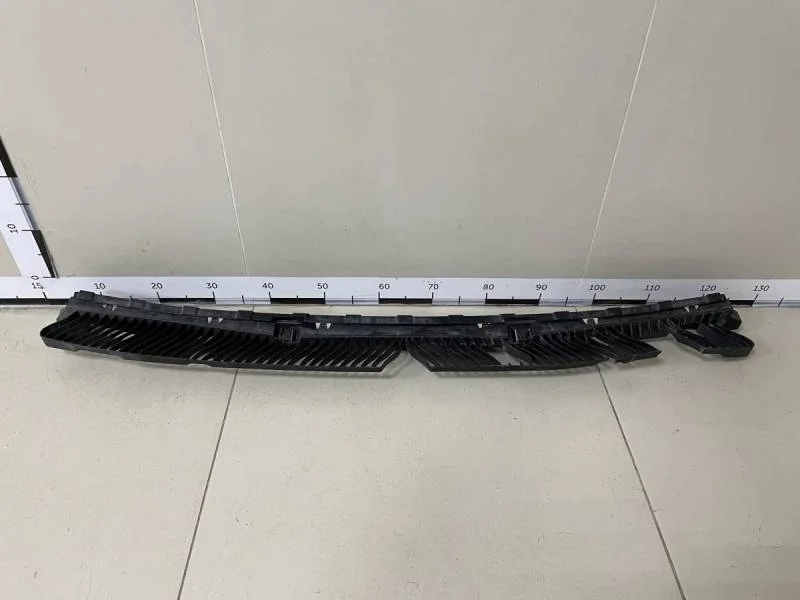 Кронштейн заднего бампера Volkswagen Tiguan 2017>