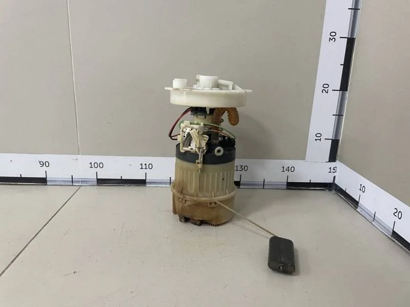 Насос топливный электрический Ford C-MAX 2003-2010