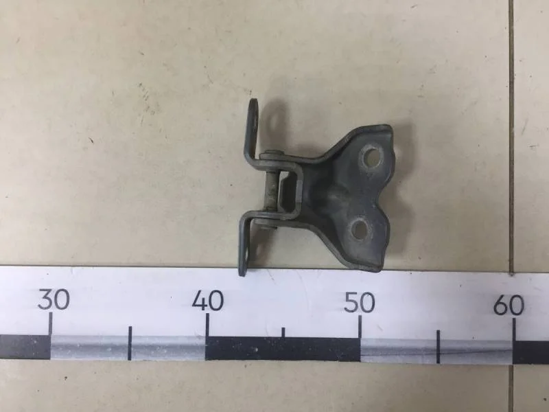 Петля двери передней правой нижняя Kia Rio 3 (UB) 2011-2017