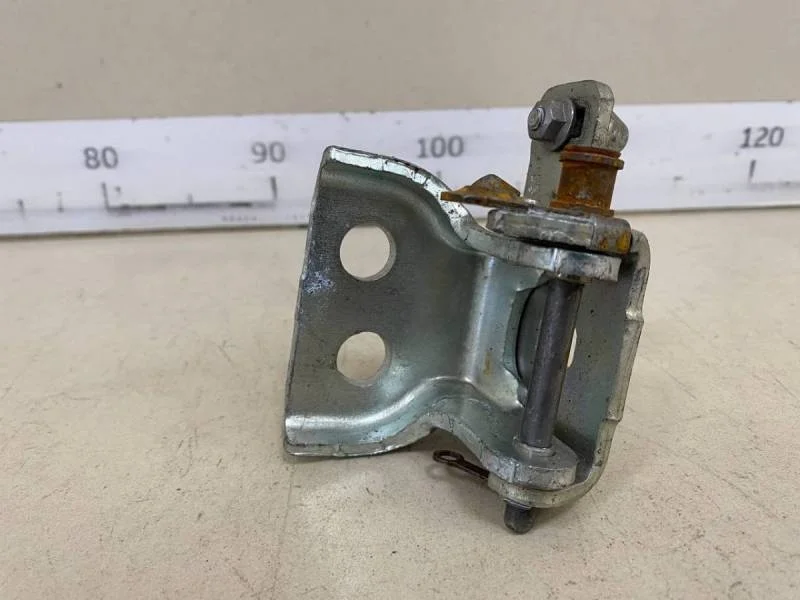 Петля двери задней правой верхняя Peugeot 408 2012>